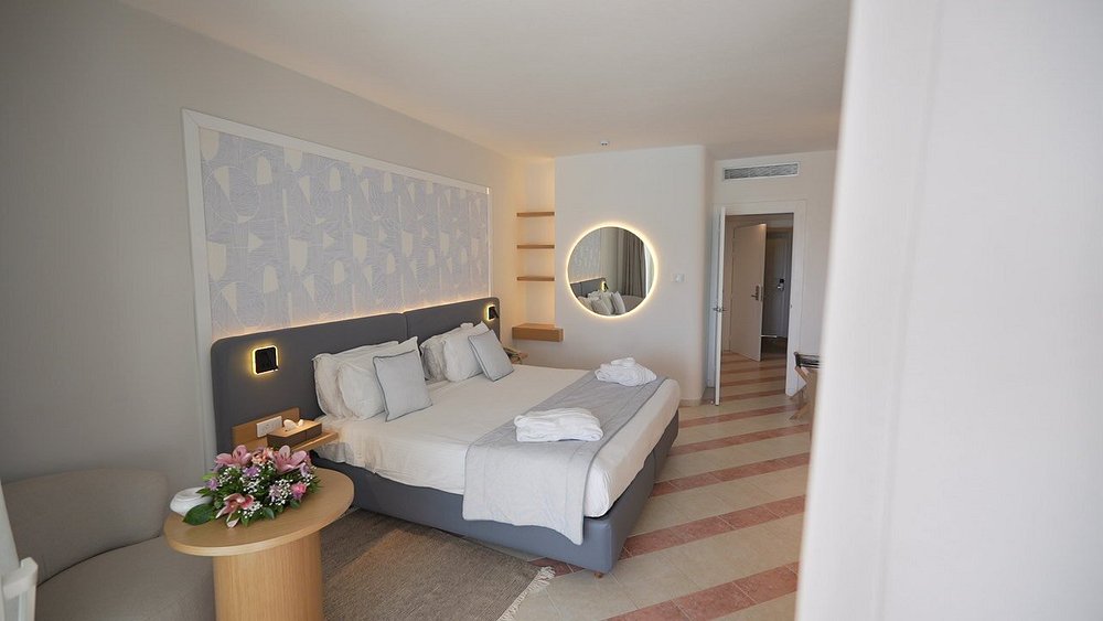 Golden Tulip Taj Sultan resort hotel